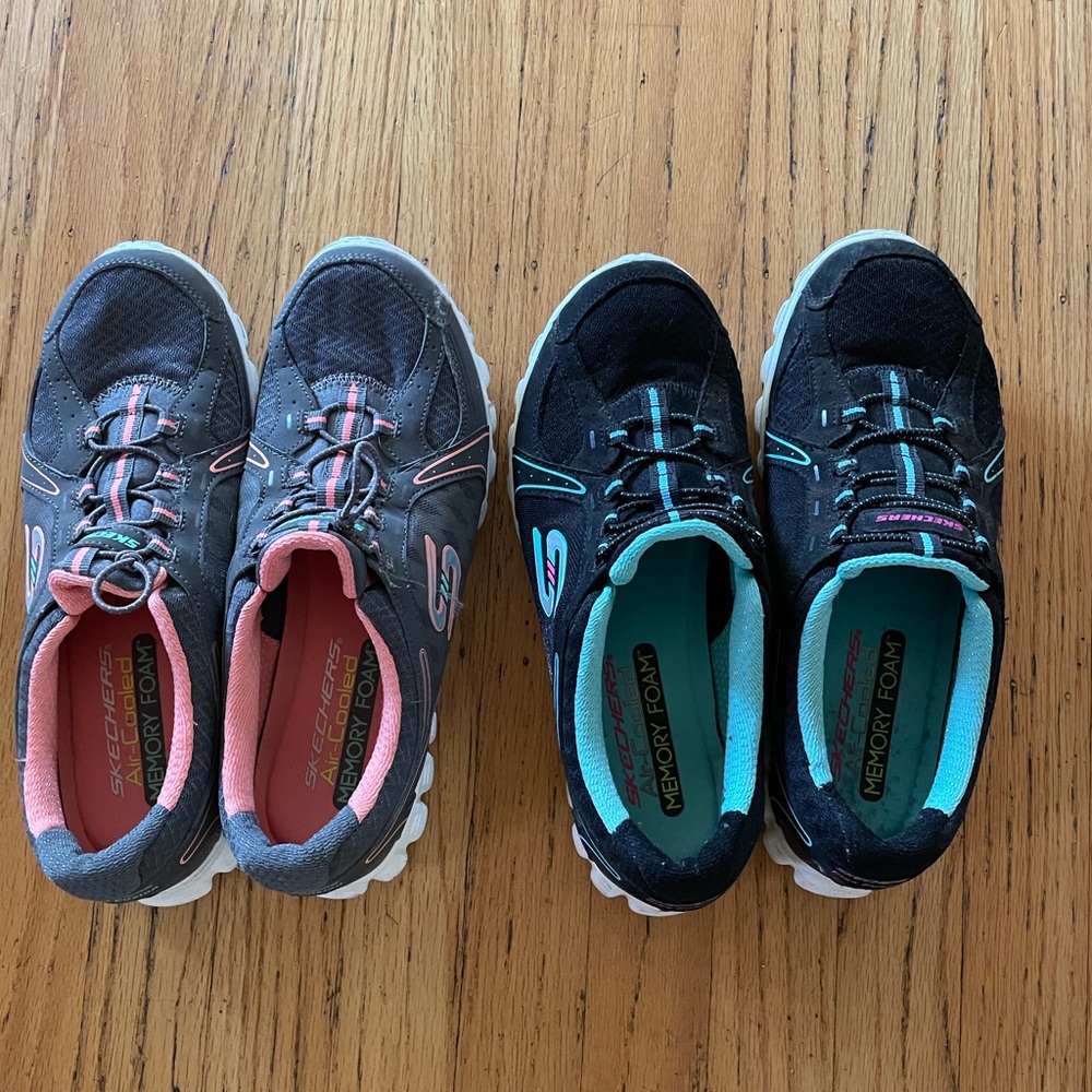 Skechers memory foam tennis shoes.